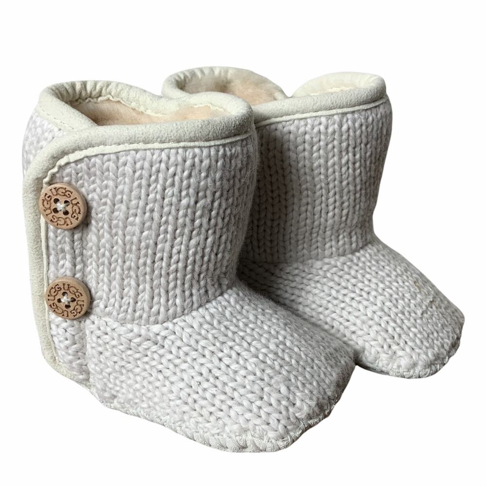 NEW! UGG Purl Knit Boots